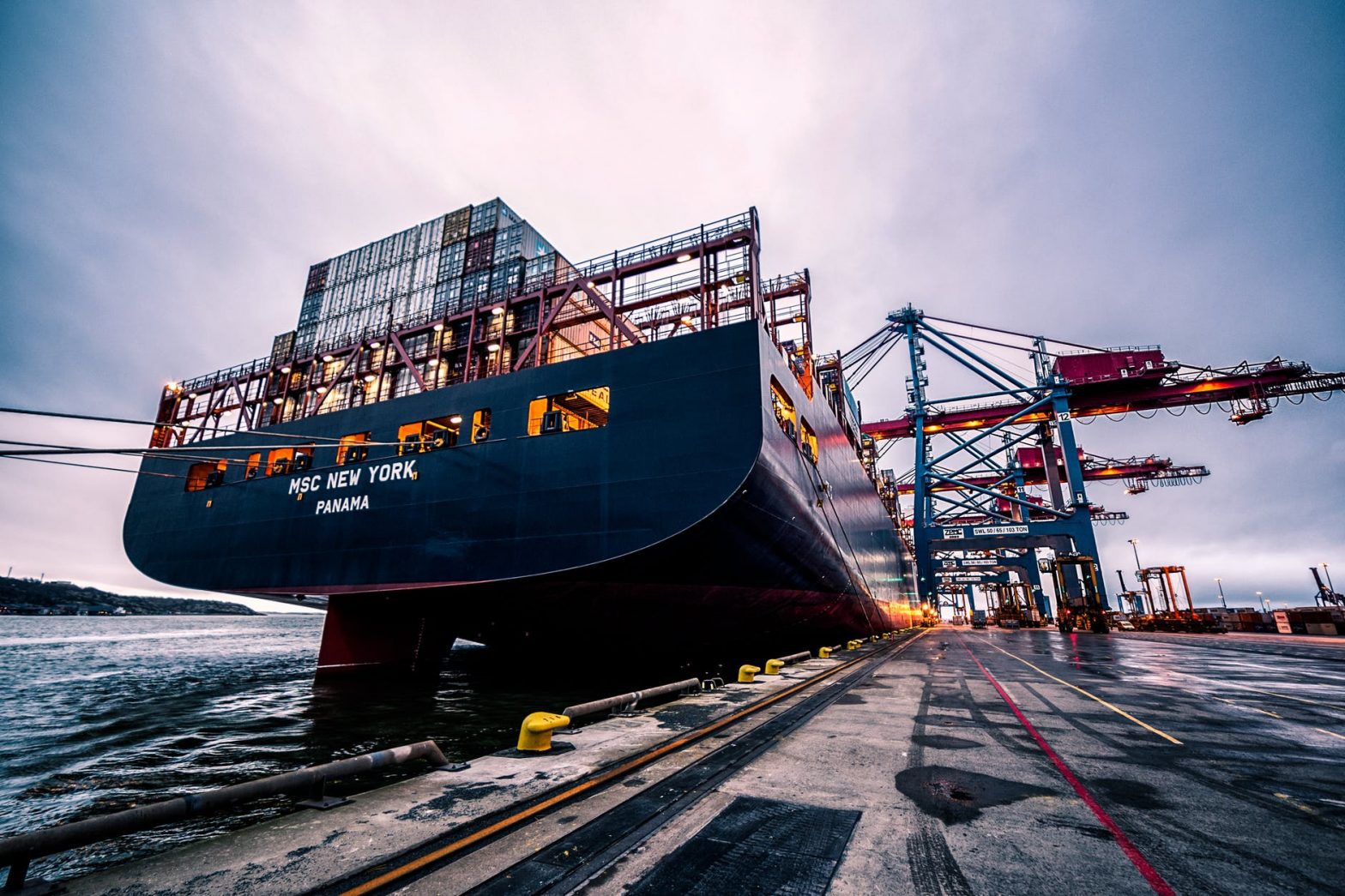 freight forwarder Calgary